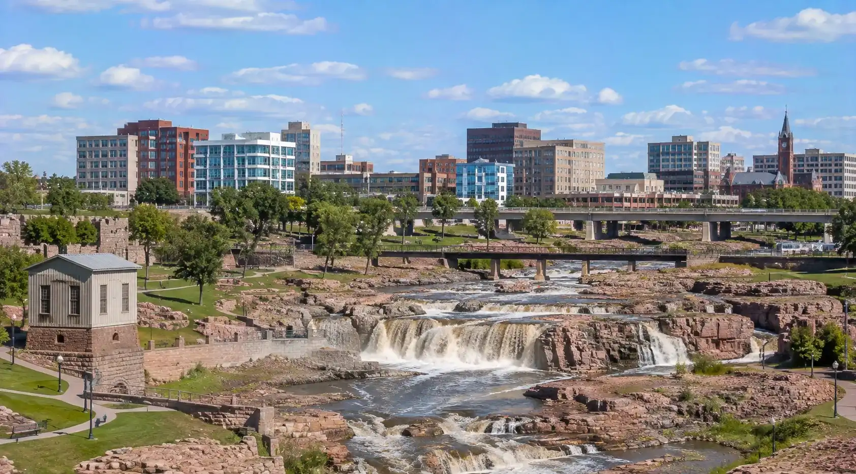 Falls Park, Big Sioux River and Sioux Falls urban landscape in South Dakota