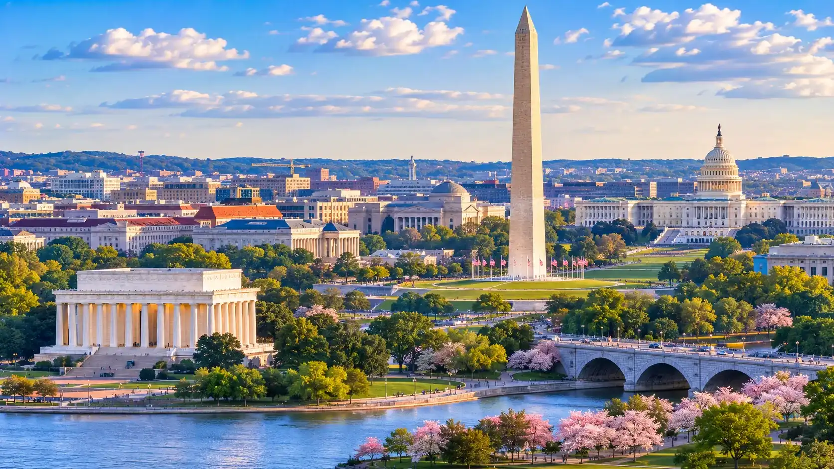 U.S. Capitol, Washington Monument and National Mall in Washington, DC